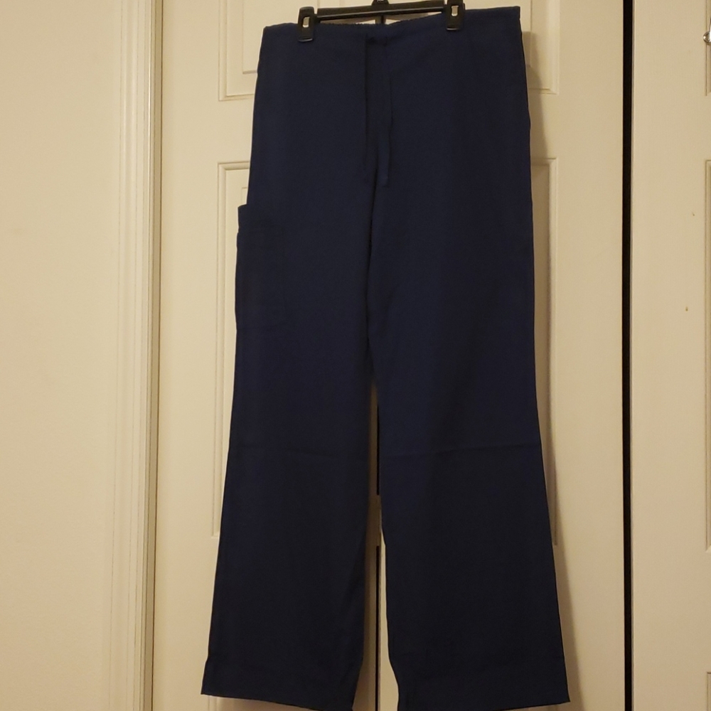 Scrub pants for women